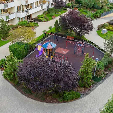 Ursus Modern With Parking, Ac & Balcony By Renters