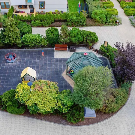 Ursus Modern With Parking, Ac & Balcony By Renters Apartment