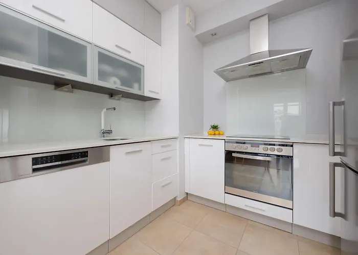 Apartment Ursus Modern With Parking, Ac & Balcony By Renters