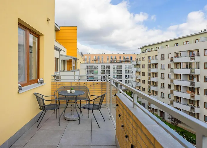 Ursus Modern With Parking, Ac & Balcony By Renters Apartment Warsaw