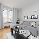 Appartement Ursus Modern With Parking, Ac & Balcony By Renters *