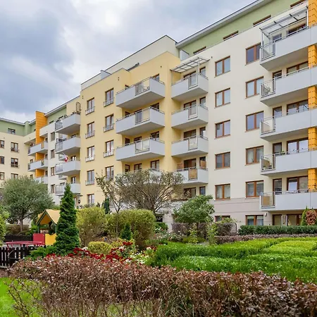 Ursus Modern With Parking, Ac & Balcony By Renters شقة وارسو